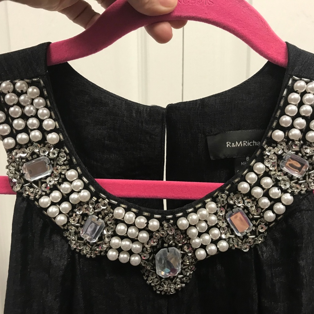 Dress - Picture 4 of 4